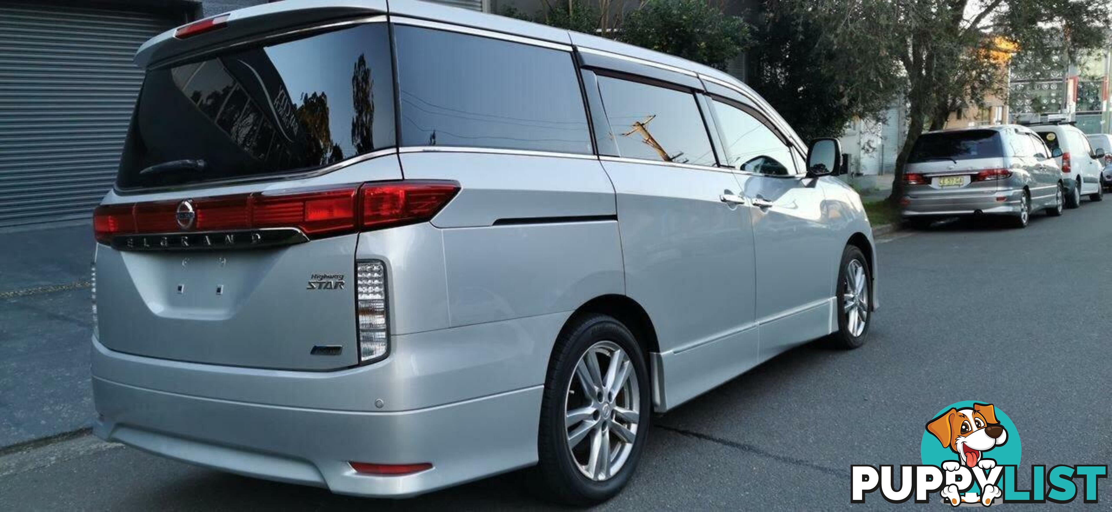 2011 NISSAN ELGRAND HIGHWAY STAR  -