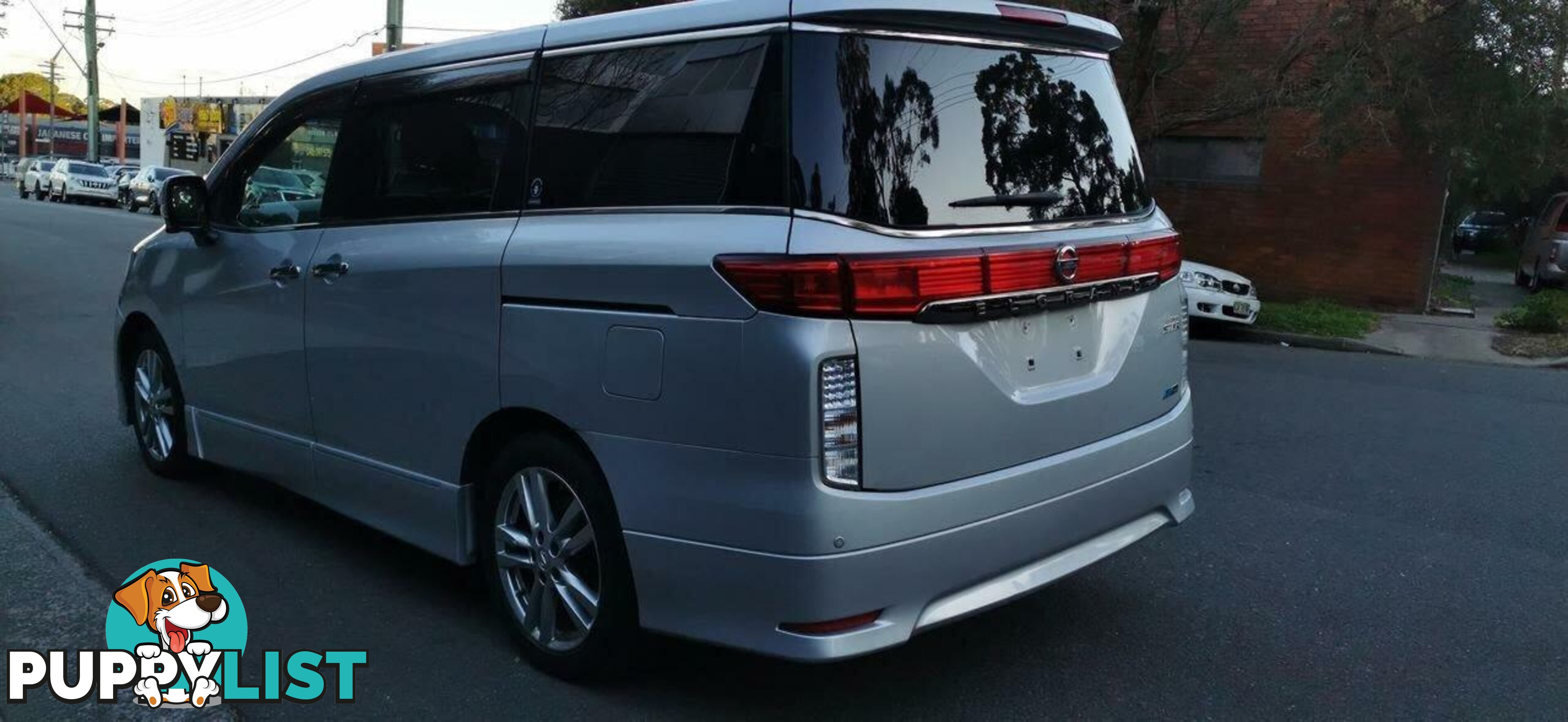 2011 NISSAN ELGRAND HIGHWAY STAR  -