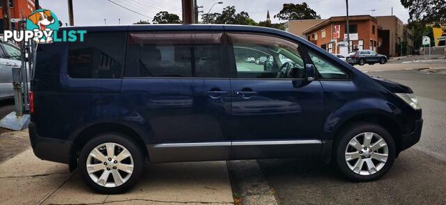 2011 MITSUBISHI DELICA D:5  -