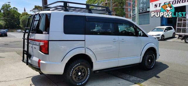 2023 MITSUBISHI DELICA D:5 CHAMONIX  COMMERCIAL