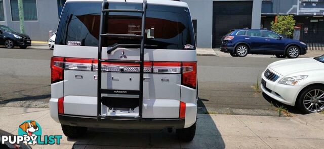 2023 MITSUBISHI DELICA D:5 CHAMONIX  COMMERCIAL
