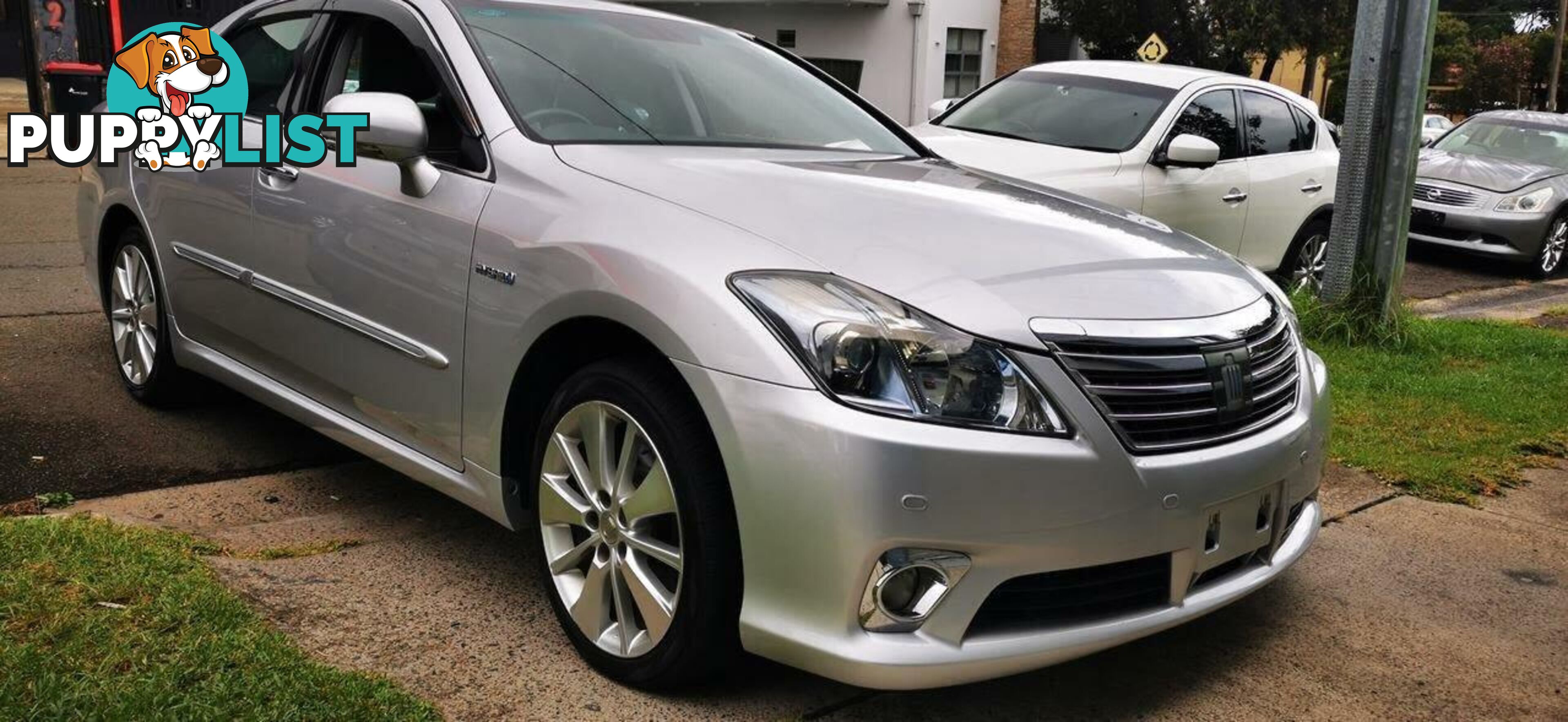 2010 TOYOTA CROWN HYBRID  -