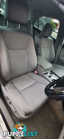 2010 TOYOTA CROWN HYBRID  -