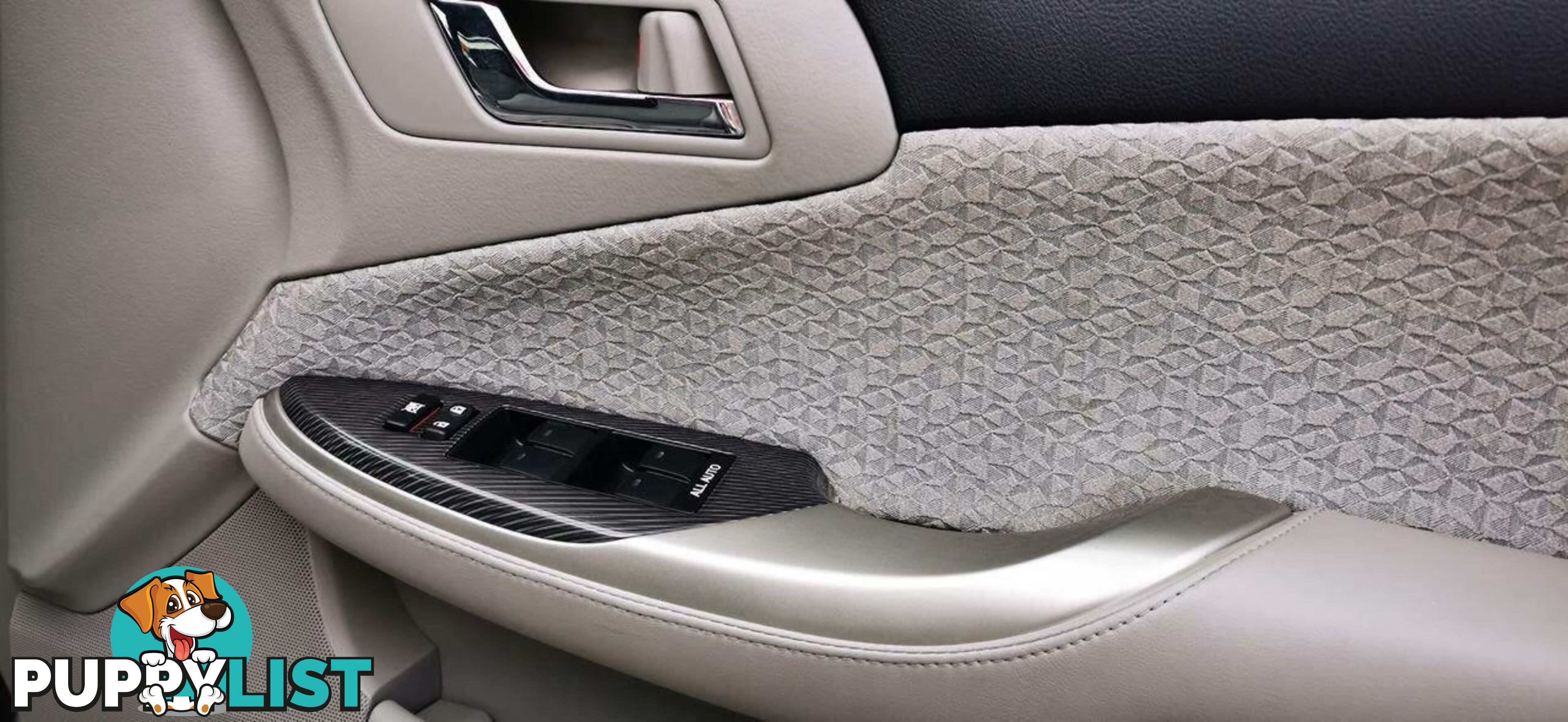 2010 TOYOTA CROWN HYBRID  -