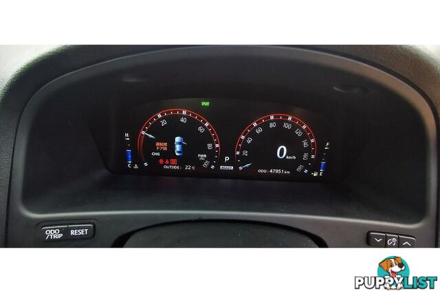 2010 TOYOTA CROWN   SEDAN