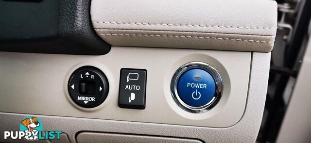2010 TOYOTA CROWN HYBRID  -