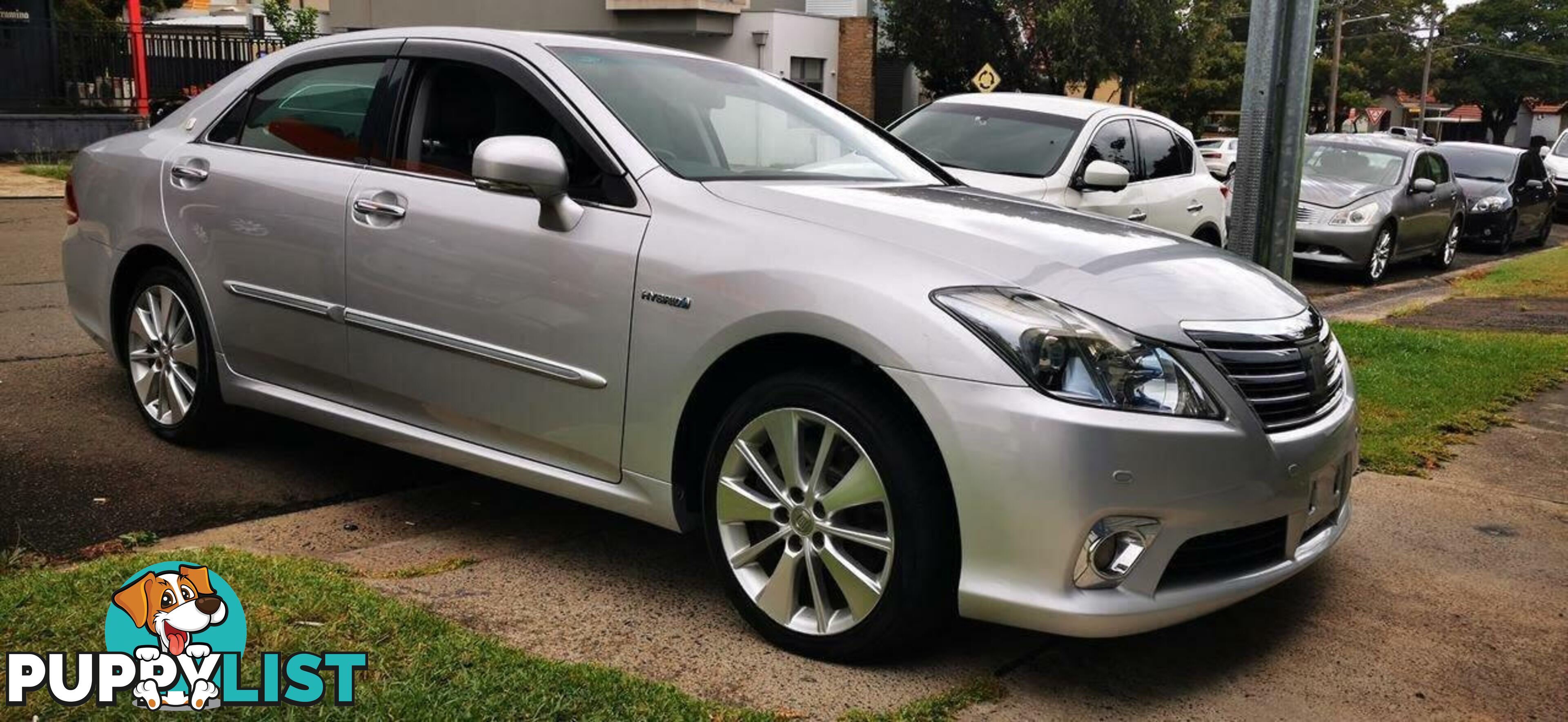 2010 TOYOTA CROWN HYBRID  -