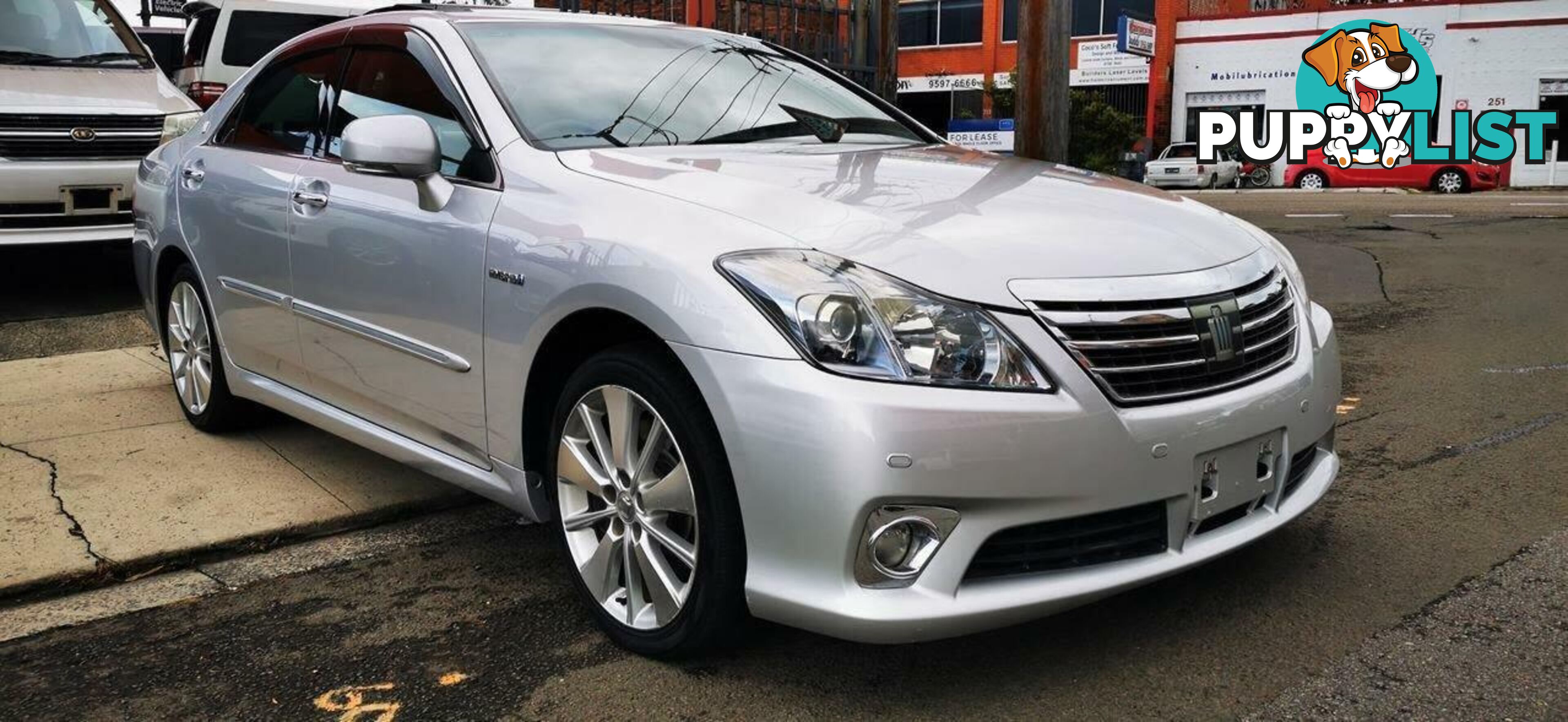 2010 TOYOTA CROWN HYBRID  -