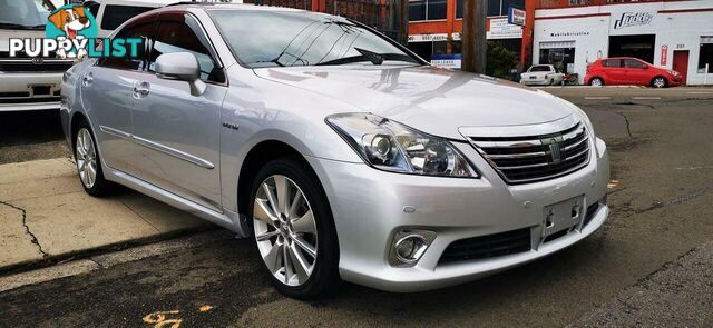 2010 TOYOTA CROWN HYBRID  -