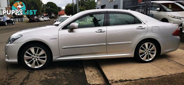 2010 TOYOTA CROWN HYBRID  -