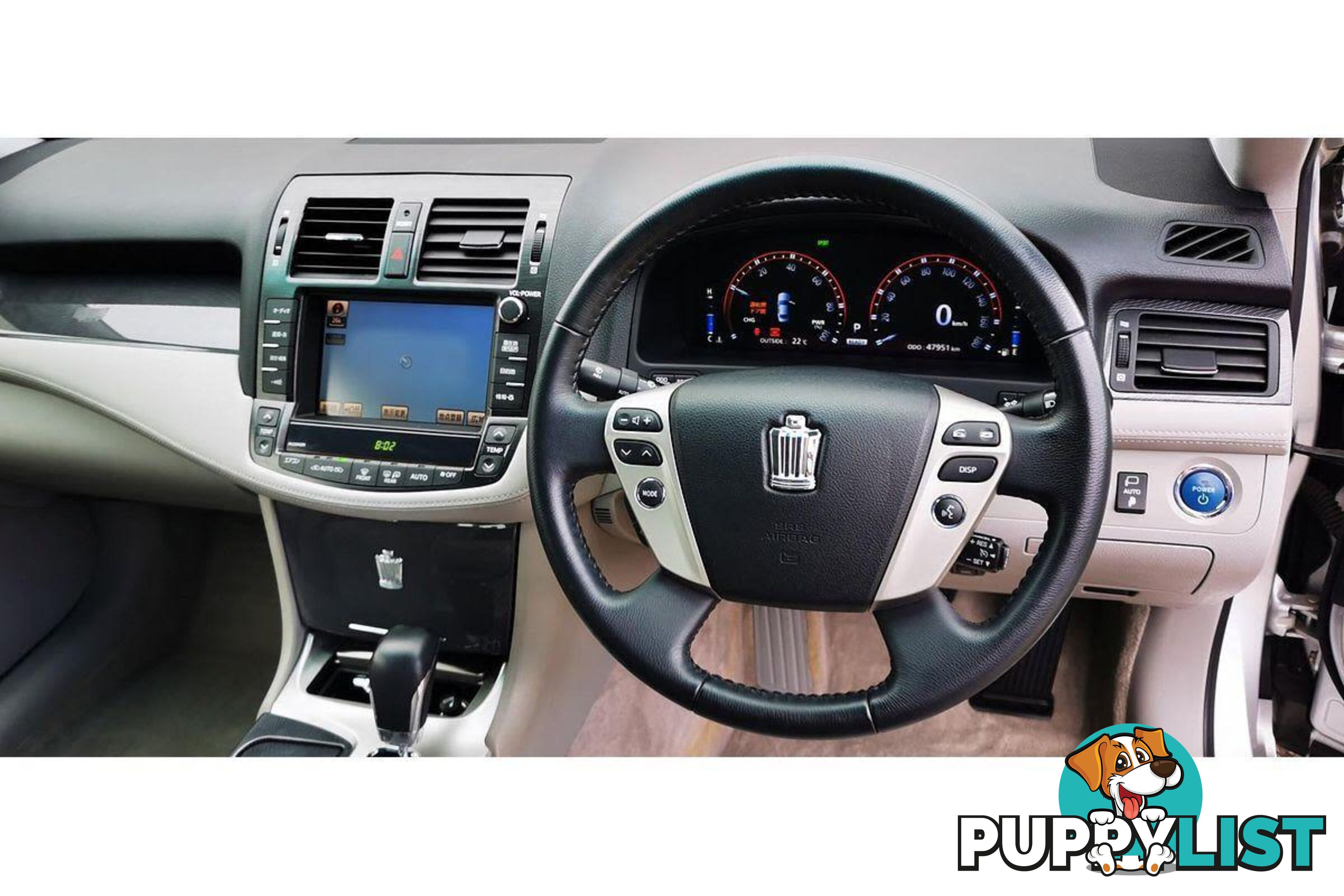 2010 TOYOTA CROWN   SEDAN