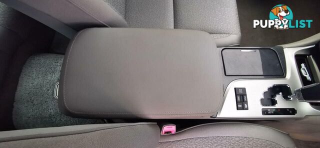2010 TOYOTA CROWN HYBRID  -