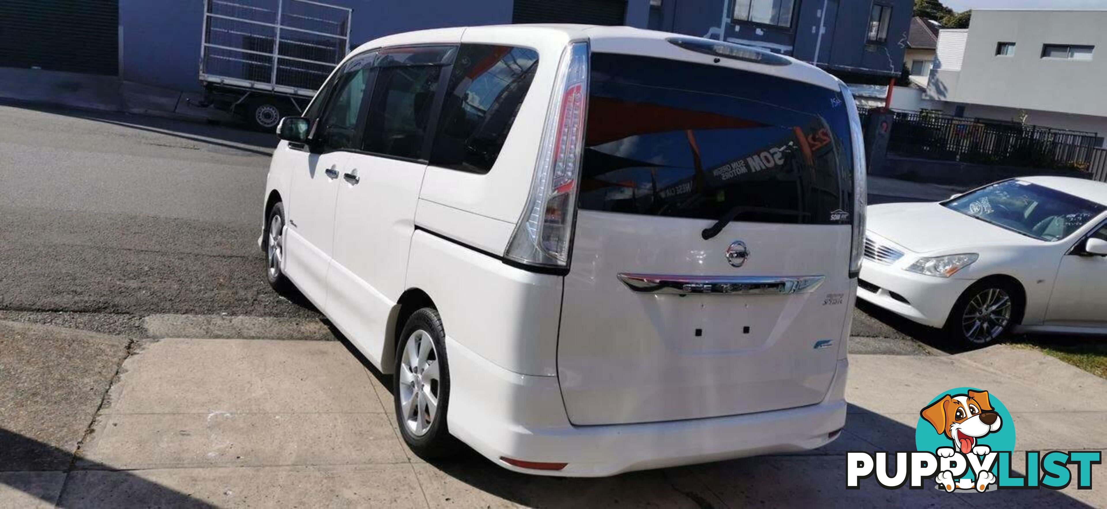 2013 NISSAN SERENA HIGHWAY STAR  -