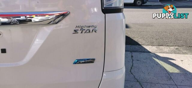 2013 NISSAN SERENA HIGHWAY STAR  -