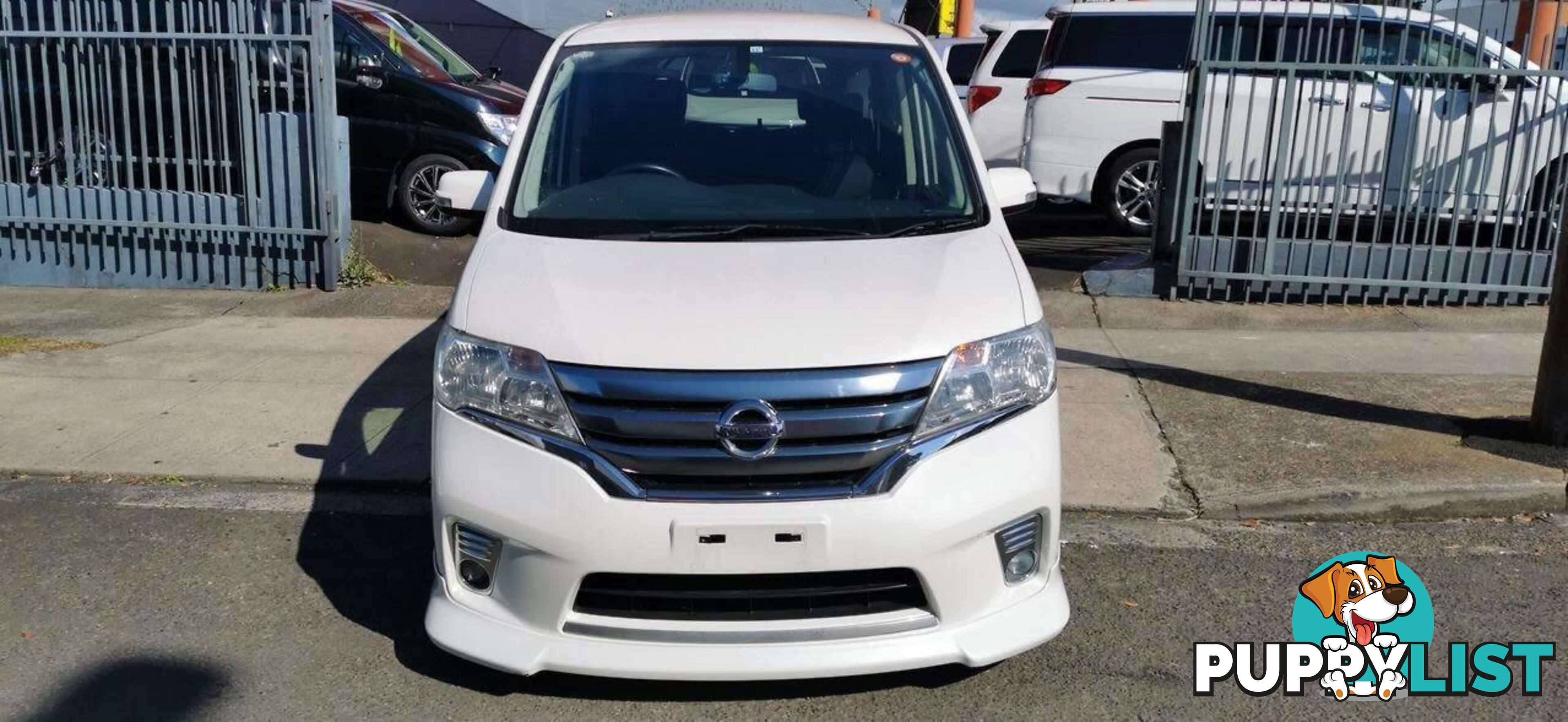 2013 NISSAN SERENA HIGHWAY STAR  -