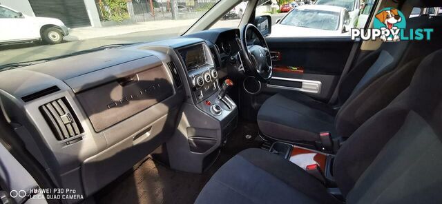 2008 MITSUBISHI DELICA D:5  -