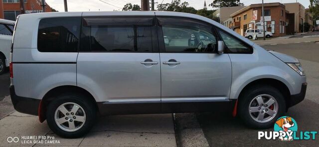 2008 MITSUBISHI DELICA D:5  -