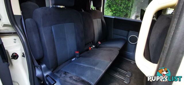 2009 MITSUBISHI DELICA D:5  -