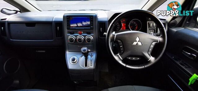 2009 MITSUBISHI DELICA D:5  -