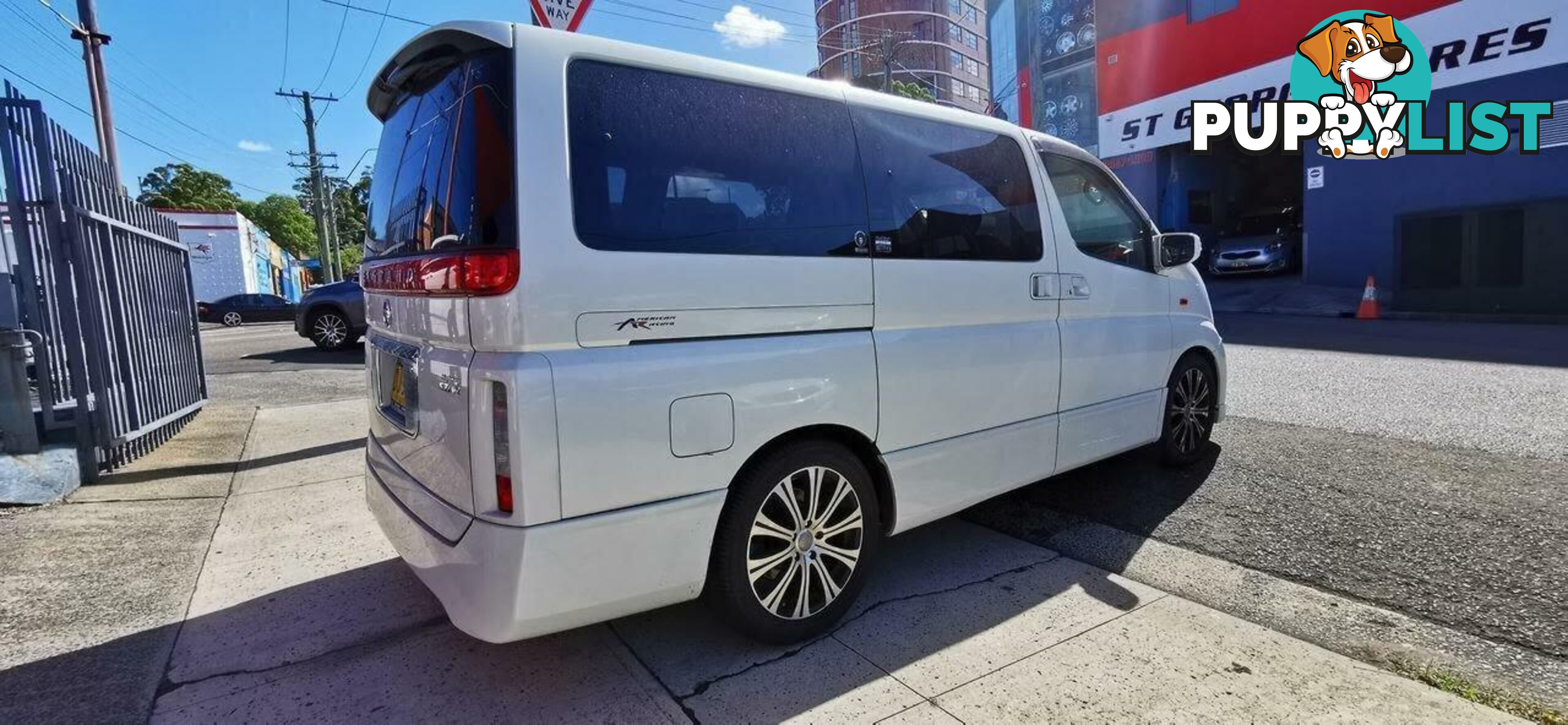 2003 NISSAN ELGRAND HIGHWAY STAR  -