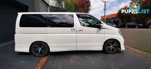 2009 NISSAN ELGRAND HIGHWAY STAR  -