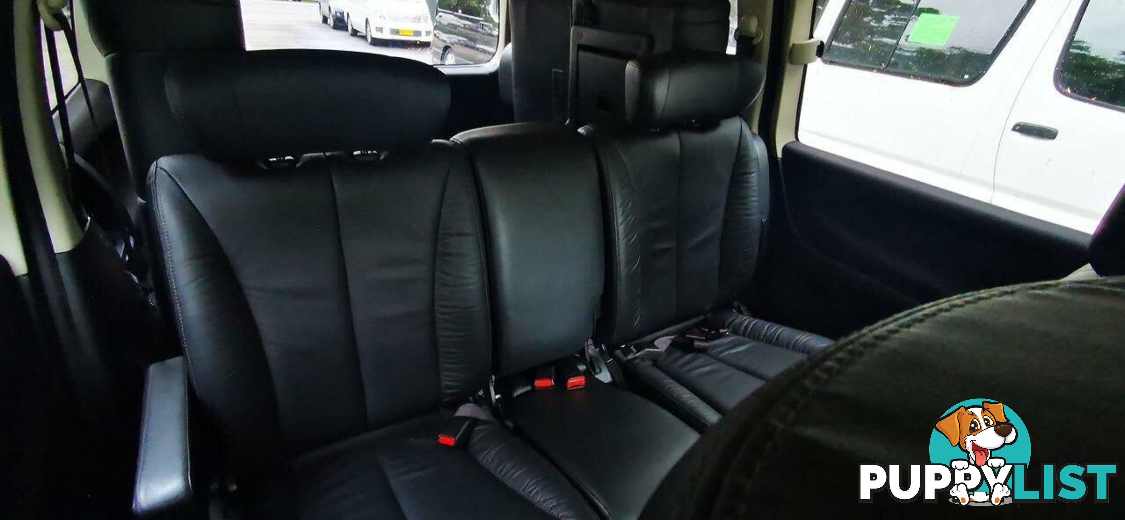 2010 NISSAN ELGRAND HIGHWAY STAR  COMMERCIAL