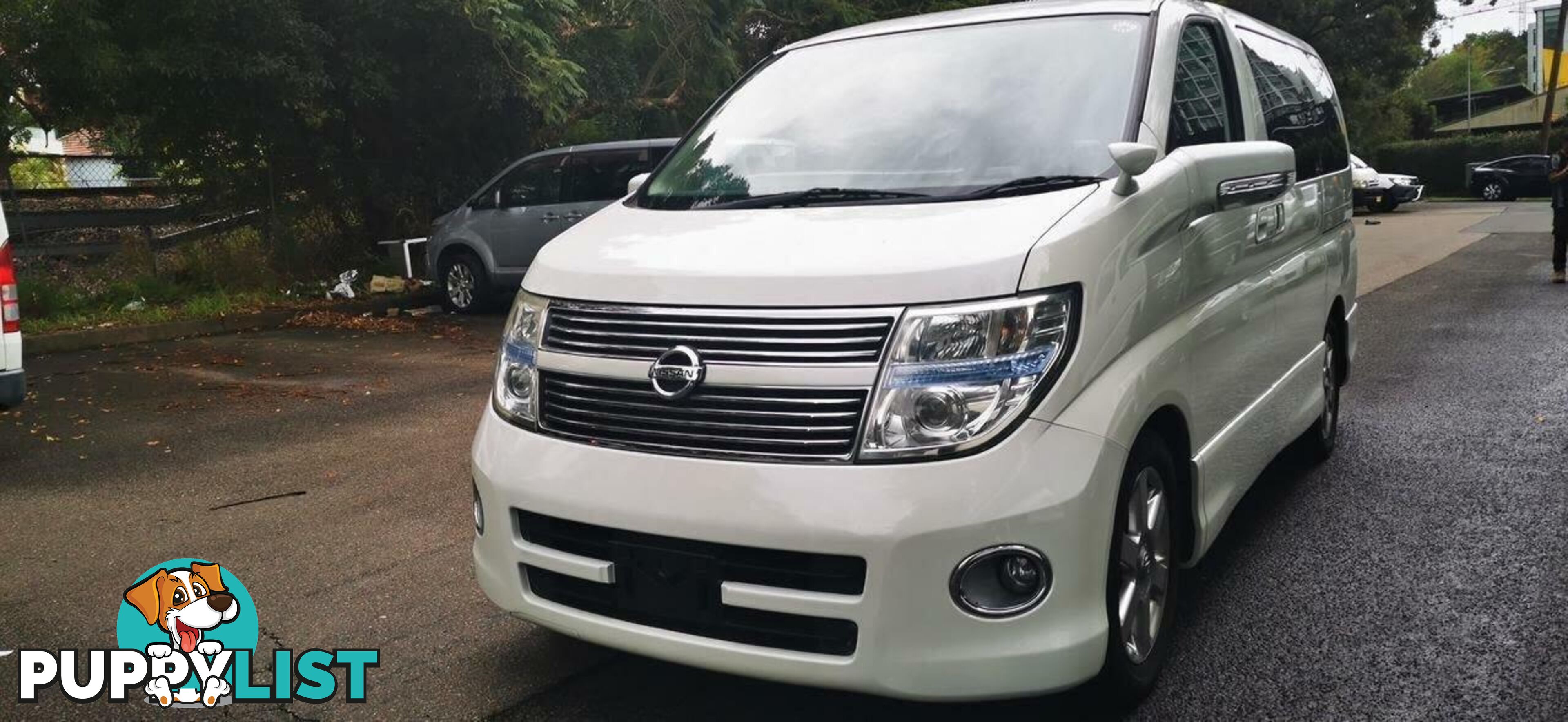 2010 NISSAN ELGRAND HIGHWAY STAR  COMMERCIAL