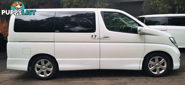 2010 NISSAN ELGRAND HIGHWAY STAR  COMMERCIAL