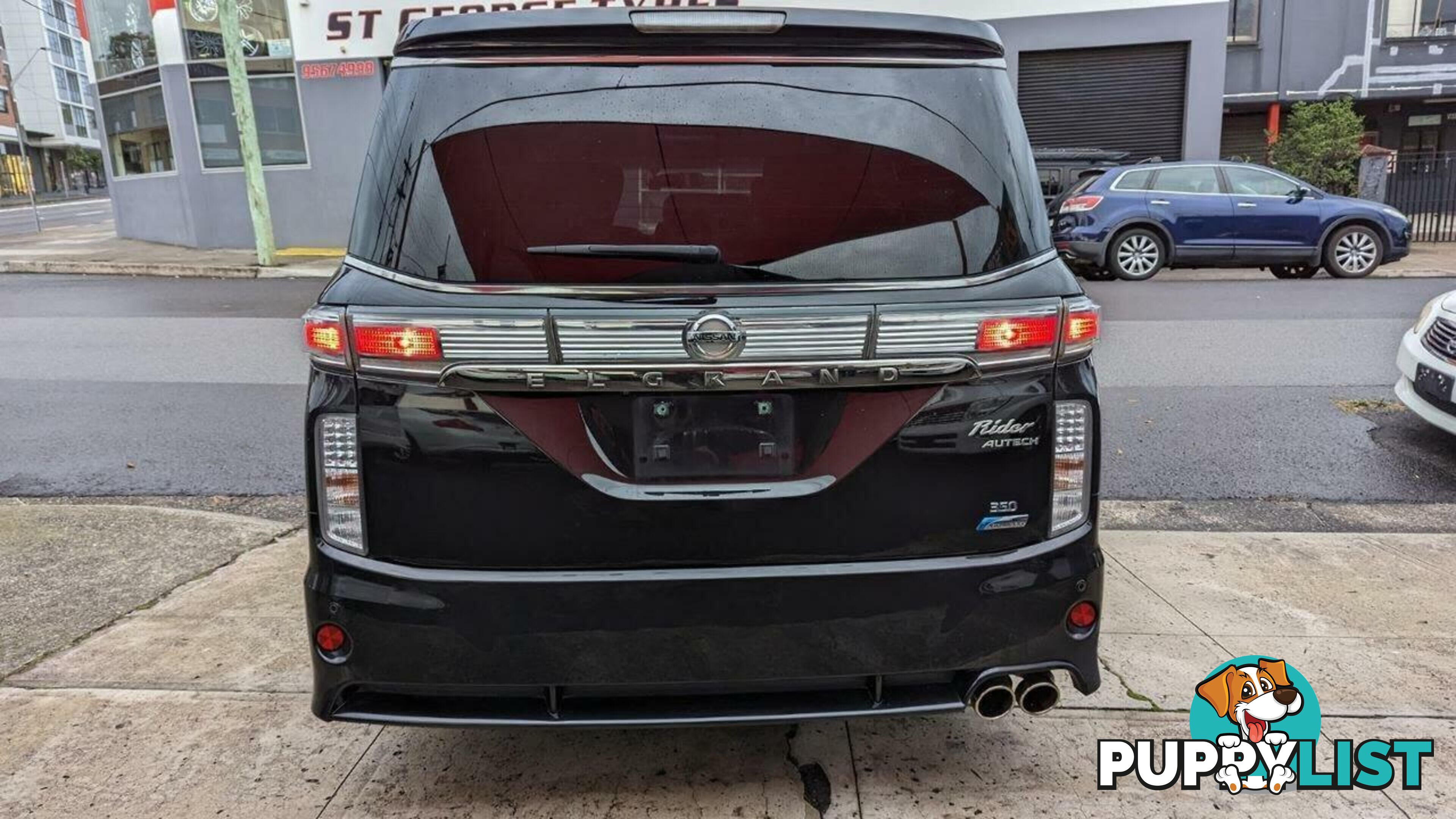 2010 NISSAN ELGRAND RIDER  -