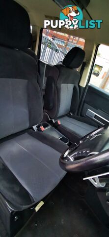 2010 MITSUBISHI DELICA D:5  -