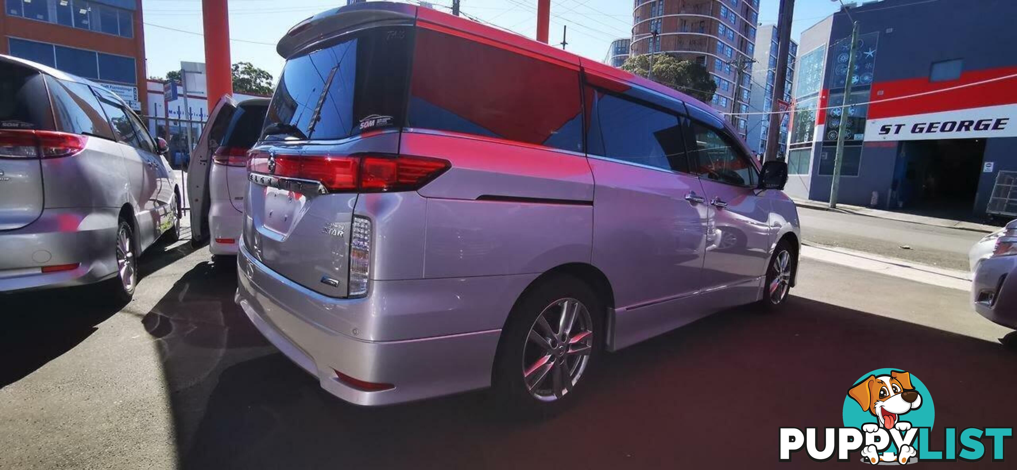 2011 NISSAN ELGRAND HIGHWAY STAR  -