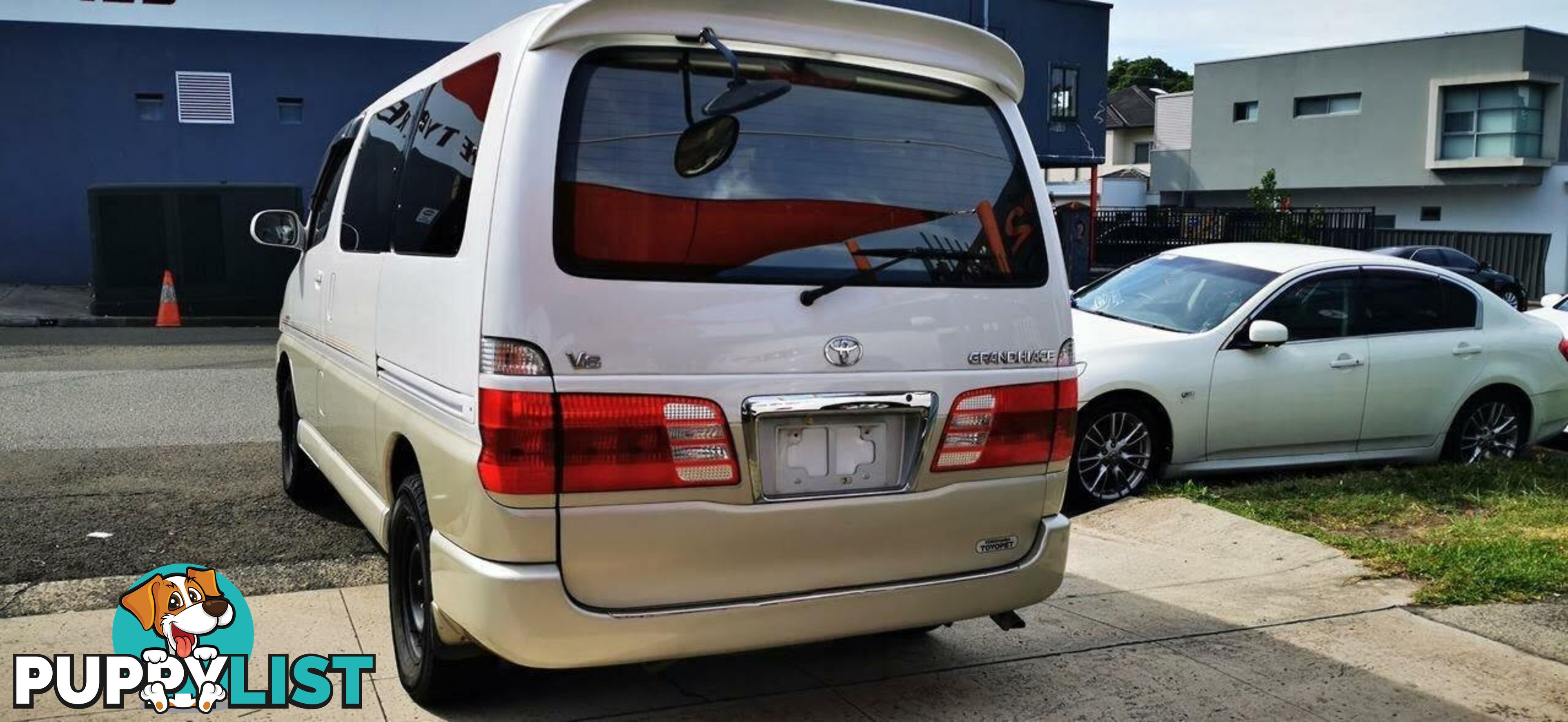 2000 TOYOTA GRAND HIACE (NO BADGE)  -