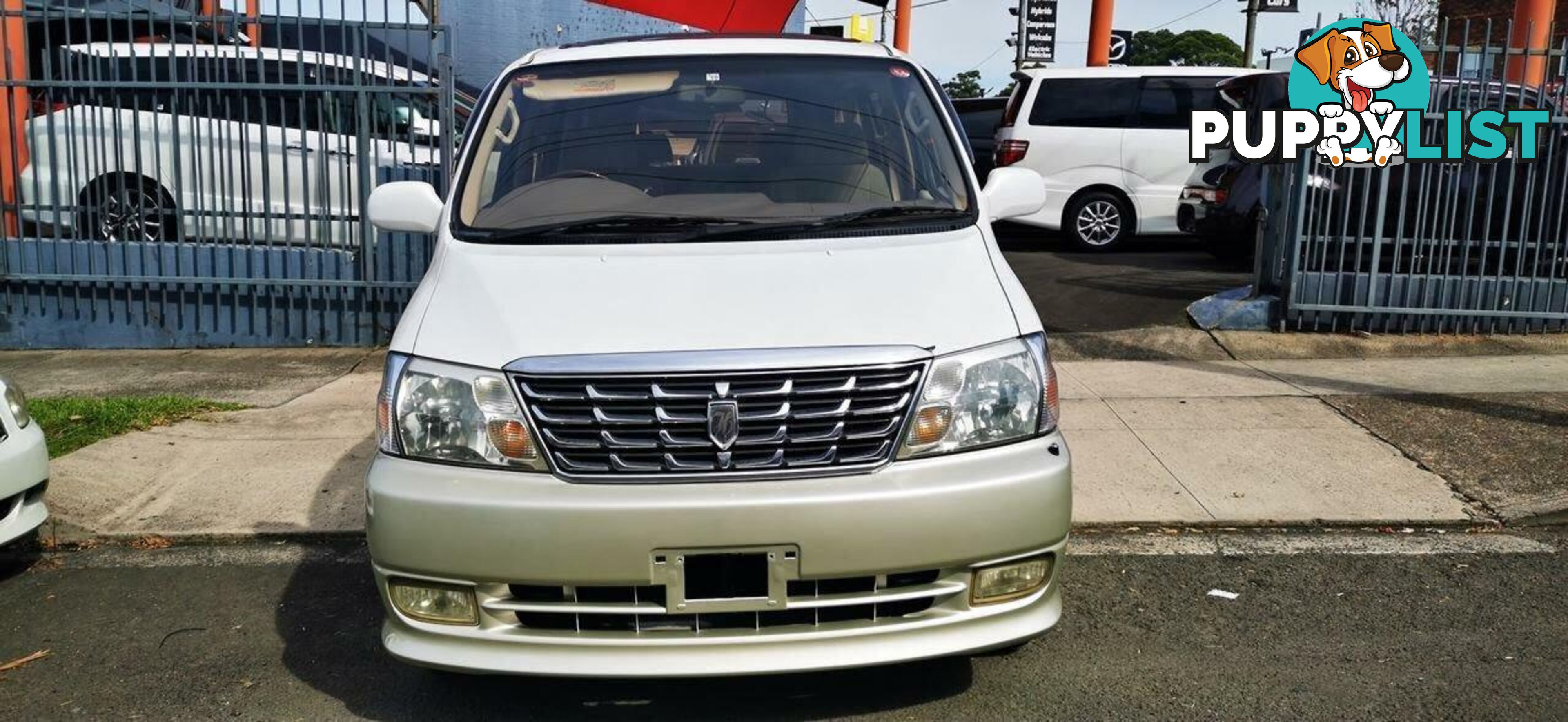 2000 TOYOTA GRAND HIACE (NO BADGE)  -