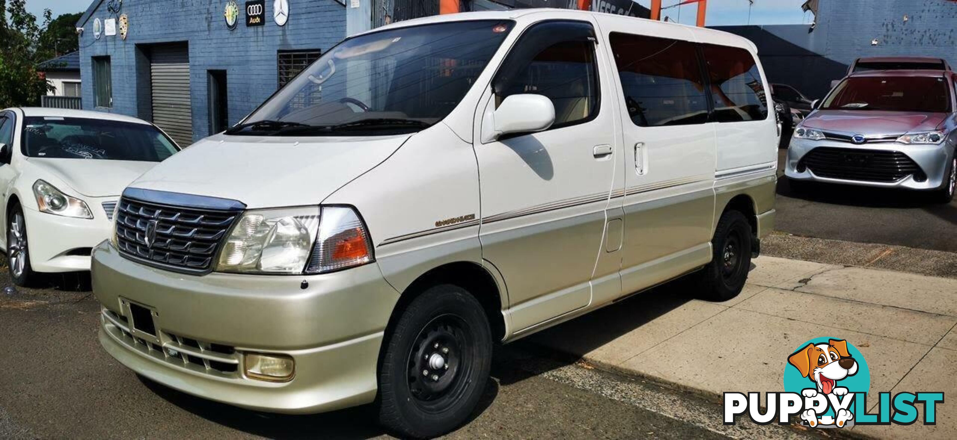 2000 TOYOTA GRAND HIACE (NO BADGE)  -