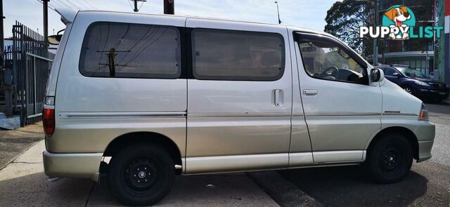 2000 TOYOTA GRAND HIACE (NO BADGE)  -