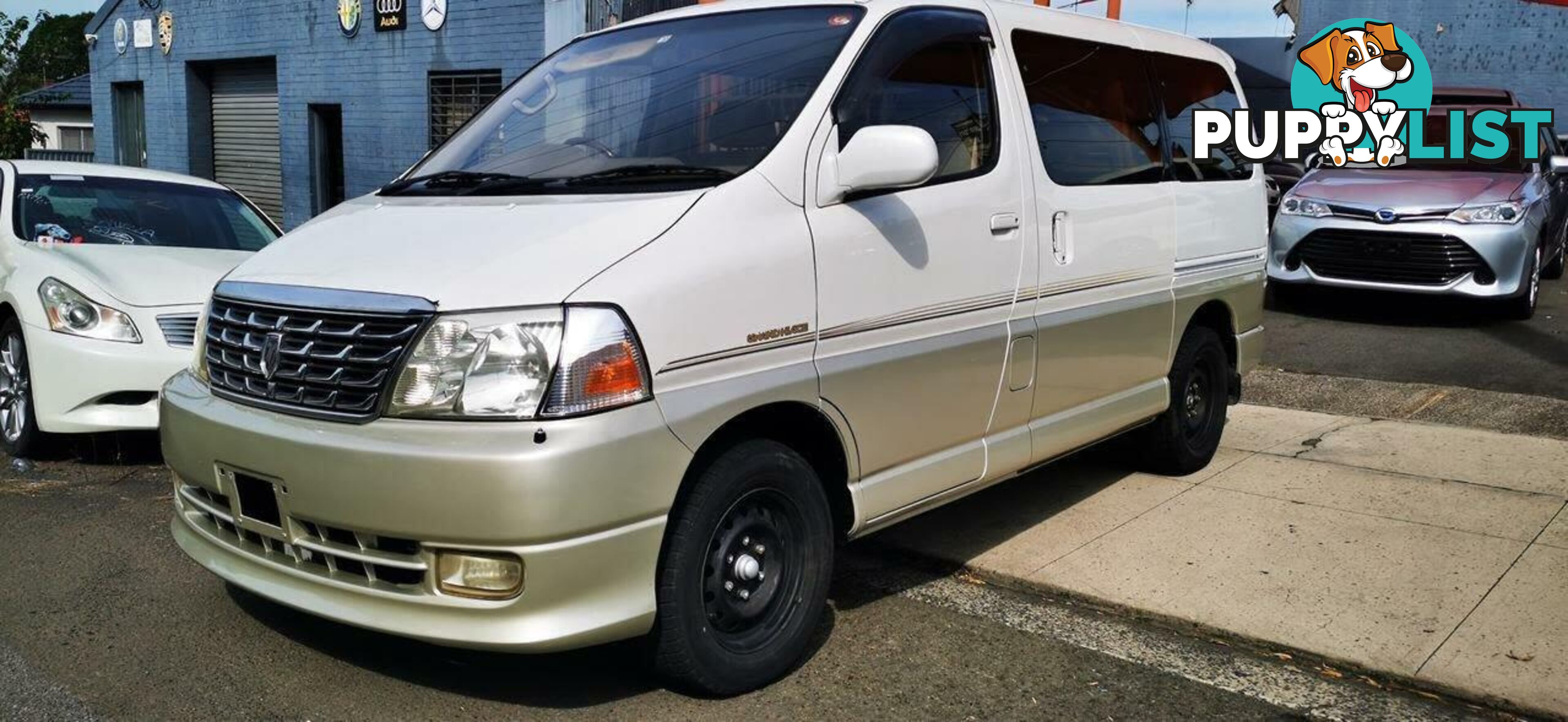 2000 TOYOTA GRAND HIACE (NO BADGE)  -