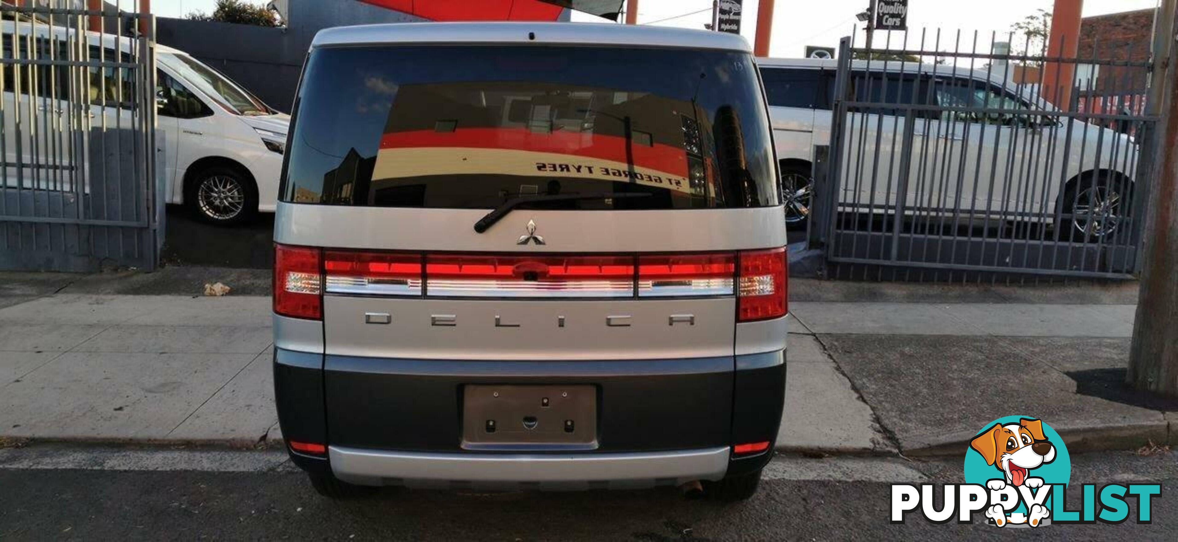 2012 MITSUBISHI DELICA D:5  -