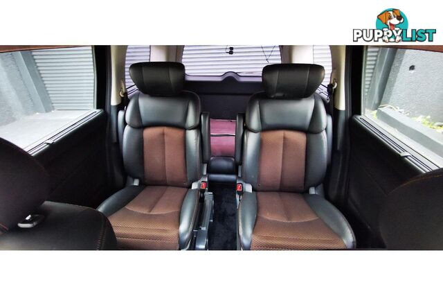 2012 NISSAN ELGRAND   OTHERCAR