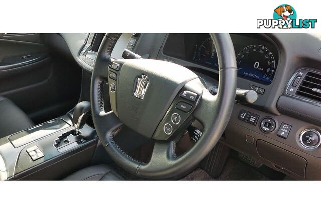 2008 TOYOTA CROWN   SEDAN