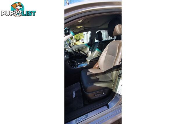 2008 TOYOTA CROWN   SEDAN