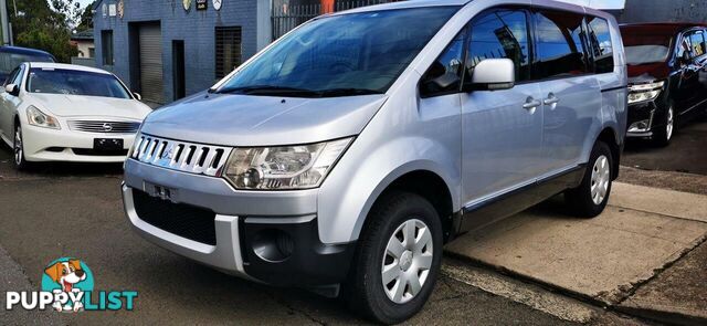 2009 MITSUBISHI DELICA D:5  COMMERCIAL