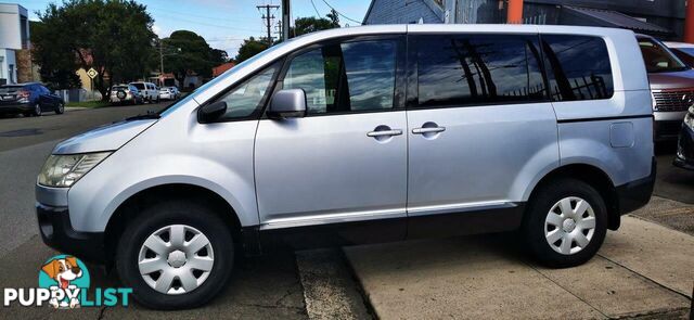 2009 MITSUBISHI DELICA D:5  COMMERCIAL