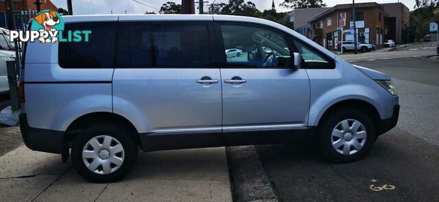 2009 MITSUBISHI DELICA D:5  COMMERCIAL
