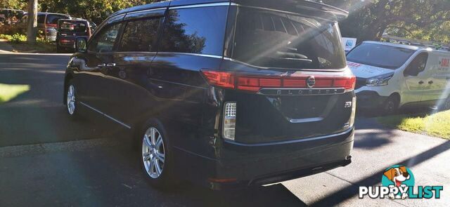 2011 NISSAN ELGRAND HIGHWAY STAR PREMIUM  -