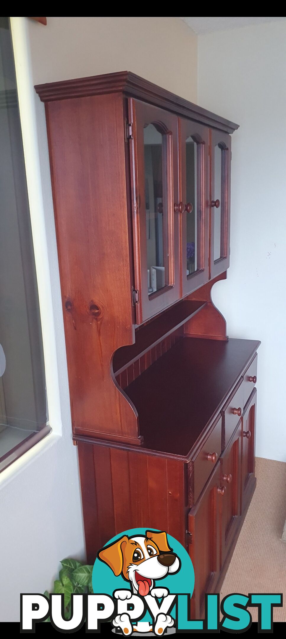 🔥 LIKE NEW - Mahogany hardwood hutch cabinet