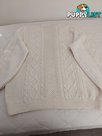 QUALITY HAND KNITTED BIG MEN'S WOOLLEN PATTERNED JUMPER – $80 CASH COLLECT IN MAROUBRA