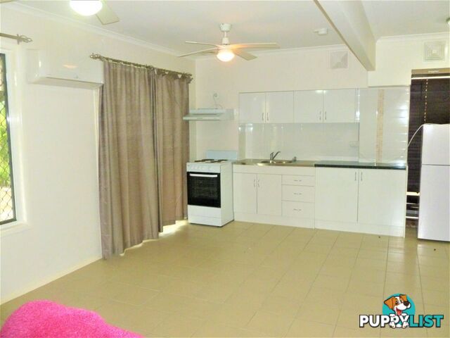 RIVERHILLS QLD 4074