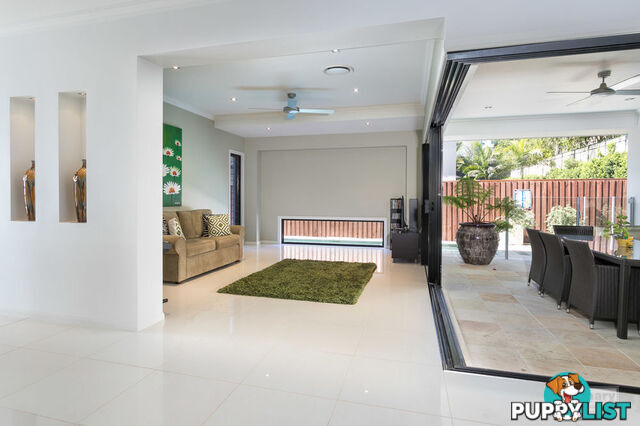 5 La Belle Court WESTLAKE QLD 4074