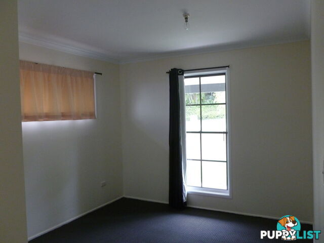 18 PALLINUP STREET RIVERHILLS QLD 4074