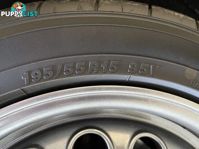 Yokohama Advan Neova  195/55/r15